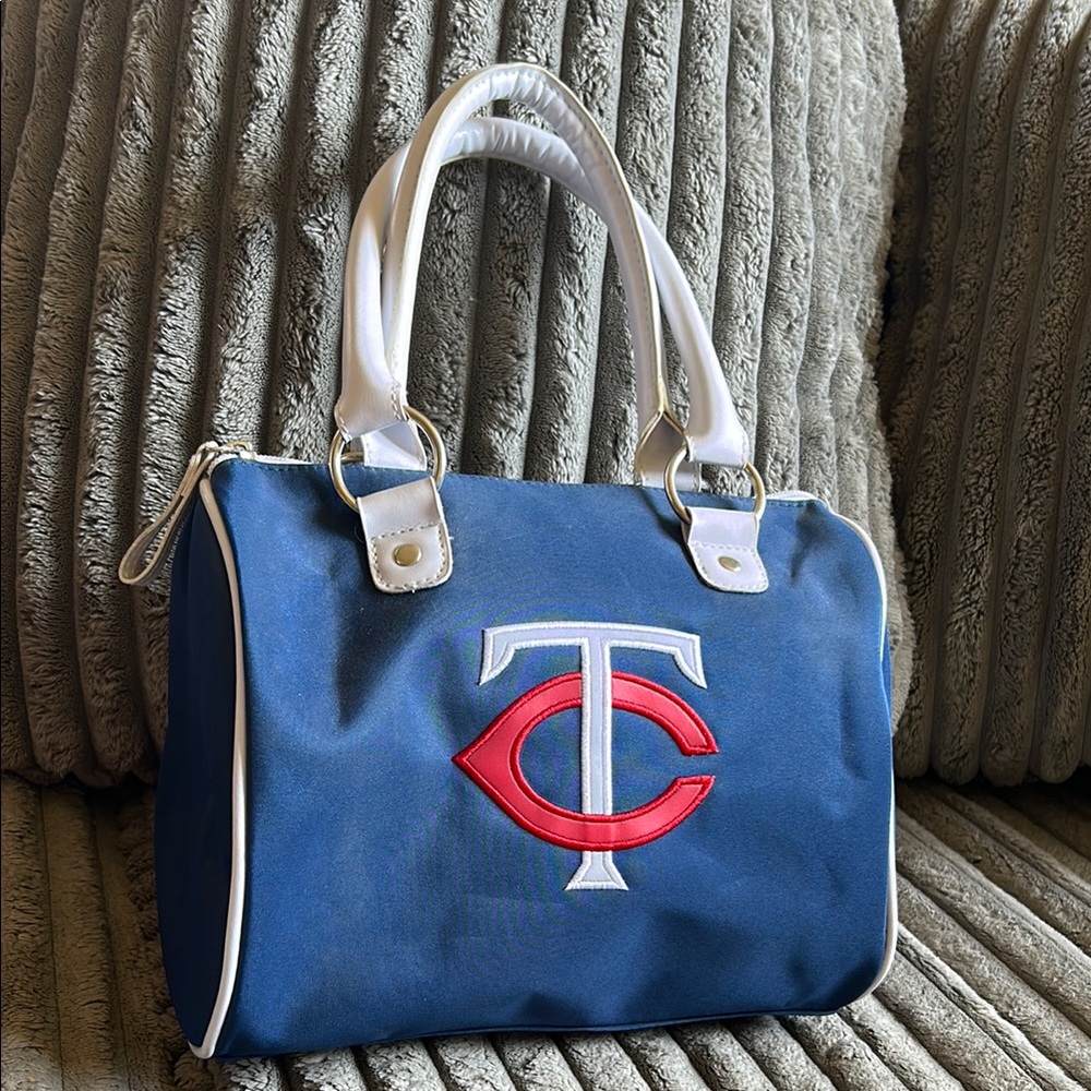 Minnesota Twins Logo MLB Baseball Team Handbag Purse Bag Embroidery Lunch Tote
